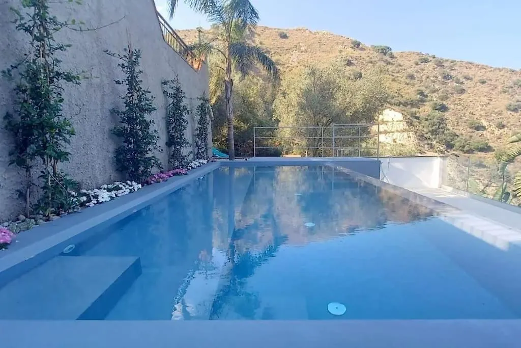 Suite Apartments Branco - Infinity Pool & Sea View - 5 Minuti Dal Centro تاورمينا إيطاليا